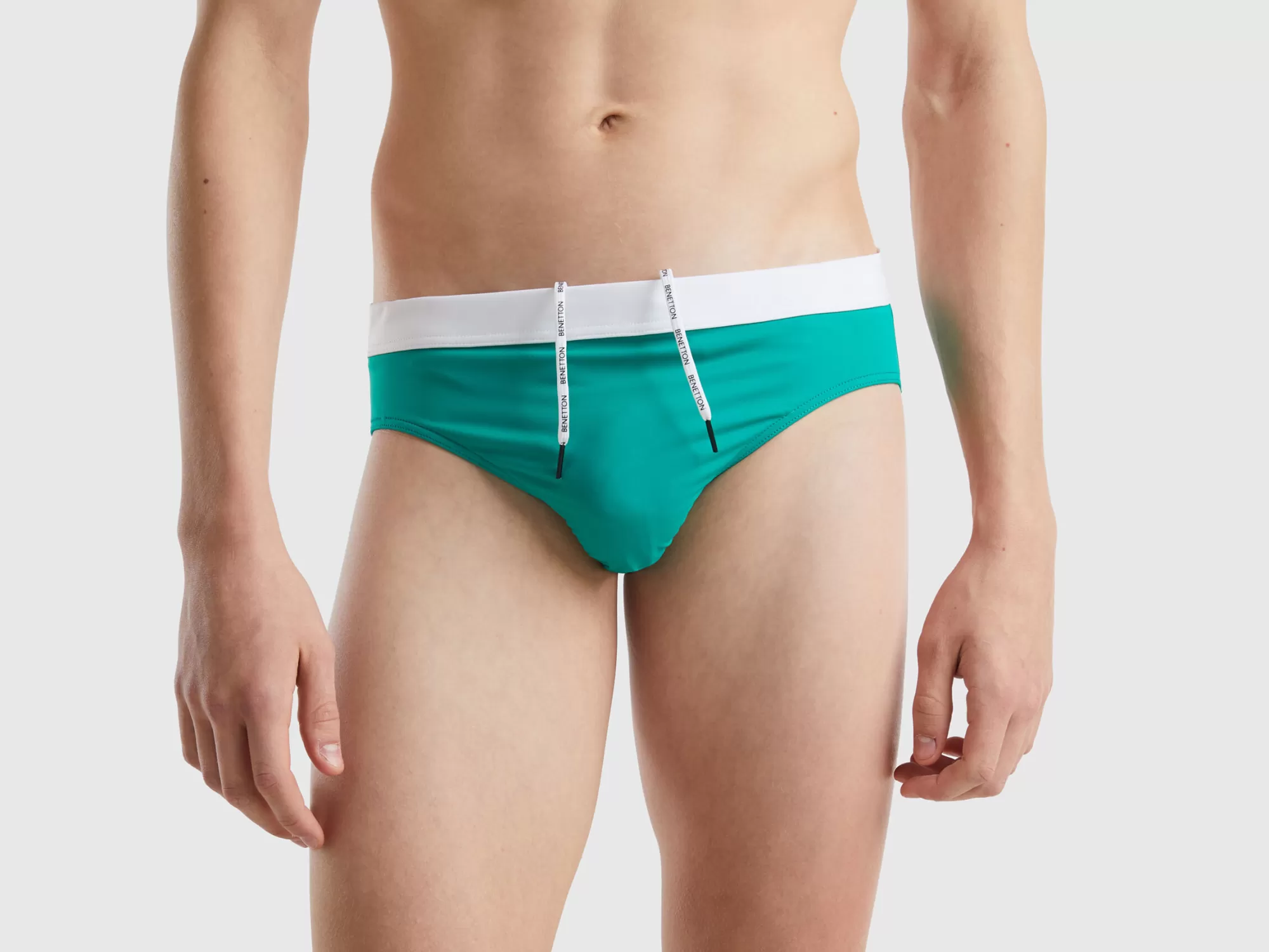 Benetton Banador Slip Deeconyl®-Hombre Banadores Y Ropa De Playa