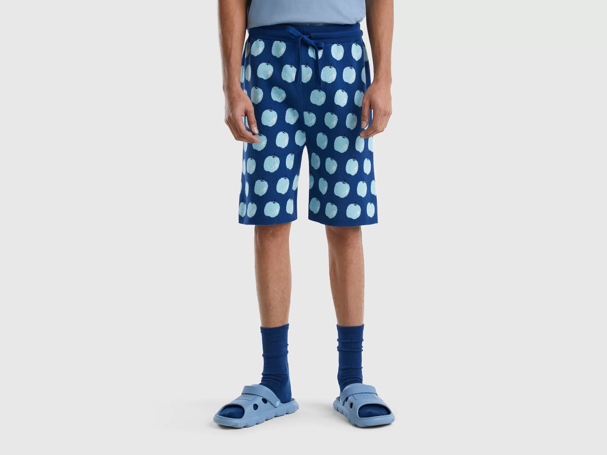 Benetton Bermudas Es Con Estampado De Manzanas-Hombre Pantalones Y Chinos