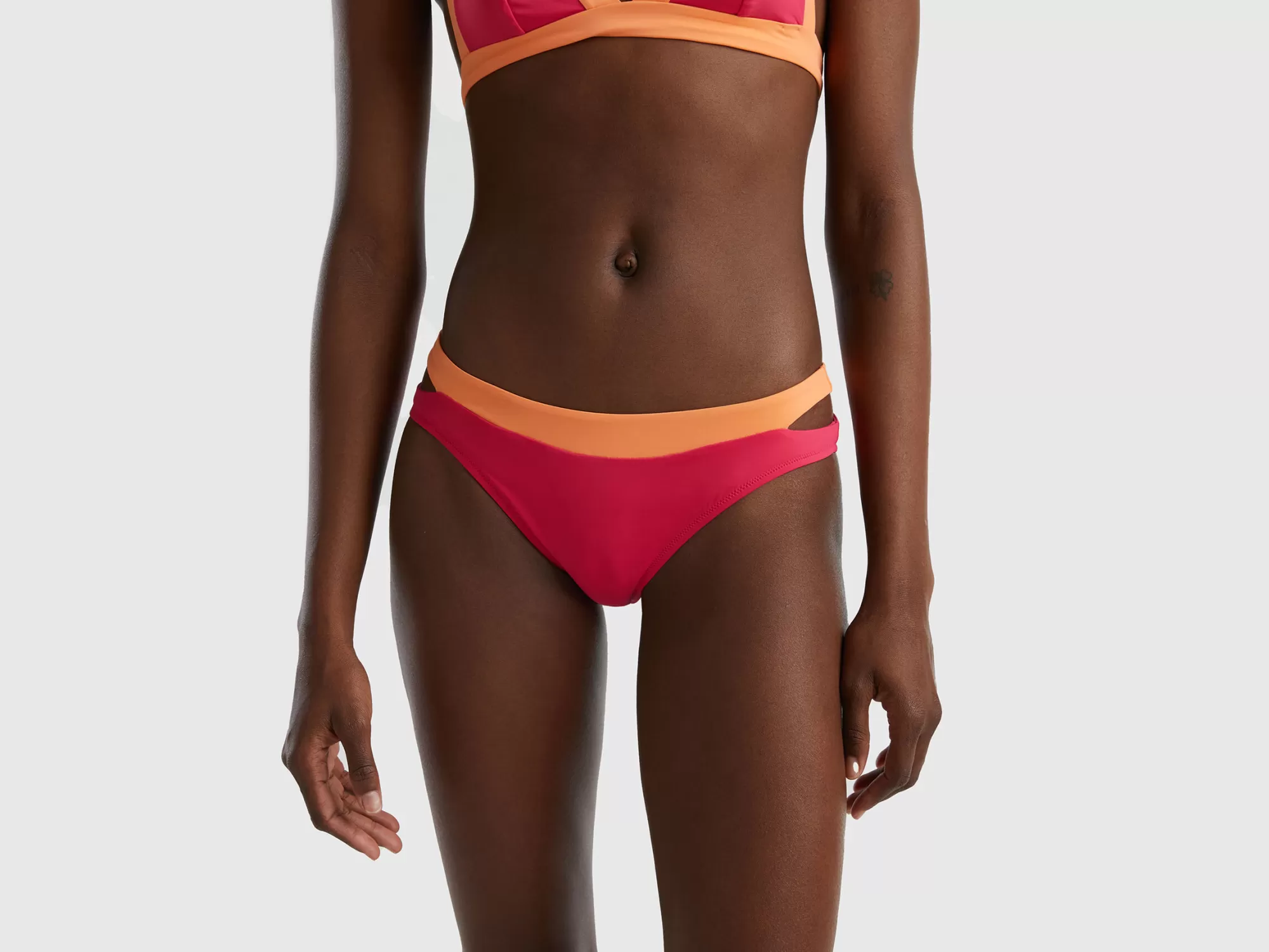 Benetton Braguita De Bikini De Econyl® Con Abertura-Mujer Banadores Y Ropa De Playa