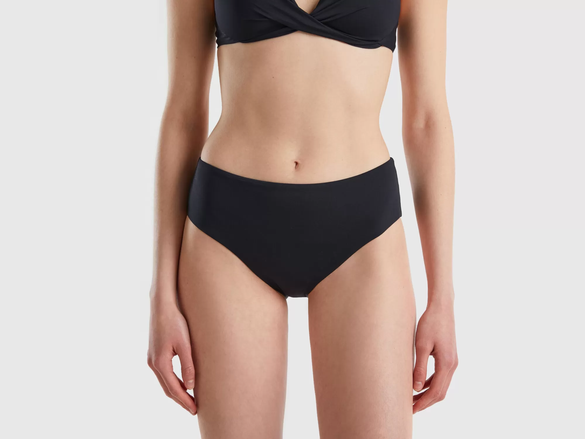 Benetton Braguita De Bikini Escotada De Econyl®-Mujer Banadores Y Ropa De Playa