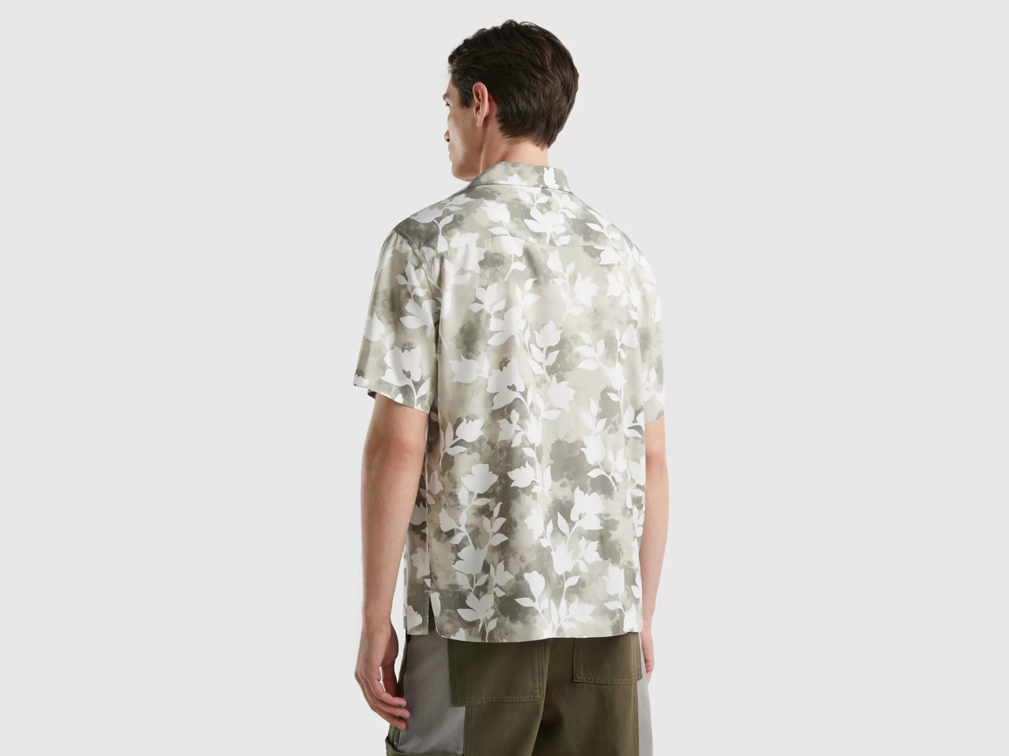 Benetton Camisa Fluida Con Estampado Floral-Hombre Camisas