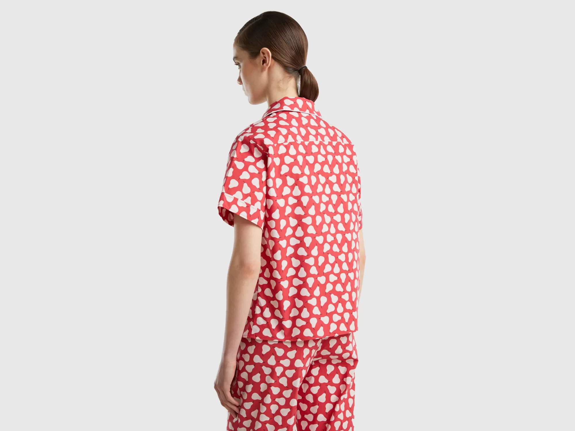 Benetton Camisa Roja Con Estampado De Peras-Mujer Camisas Y Blusas