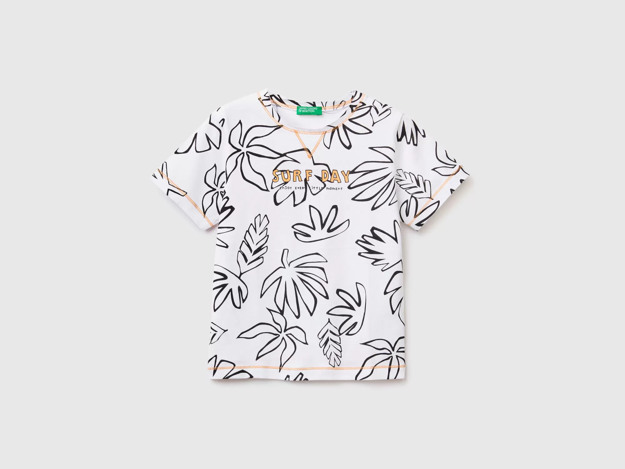 Benetton Camiseta Con Estampado Exotico-Niños Camisetas Y Camisas