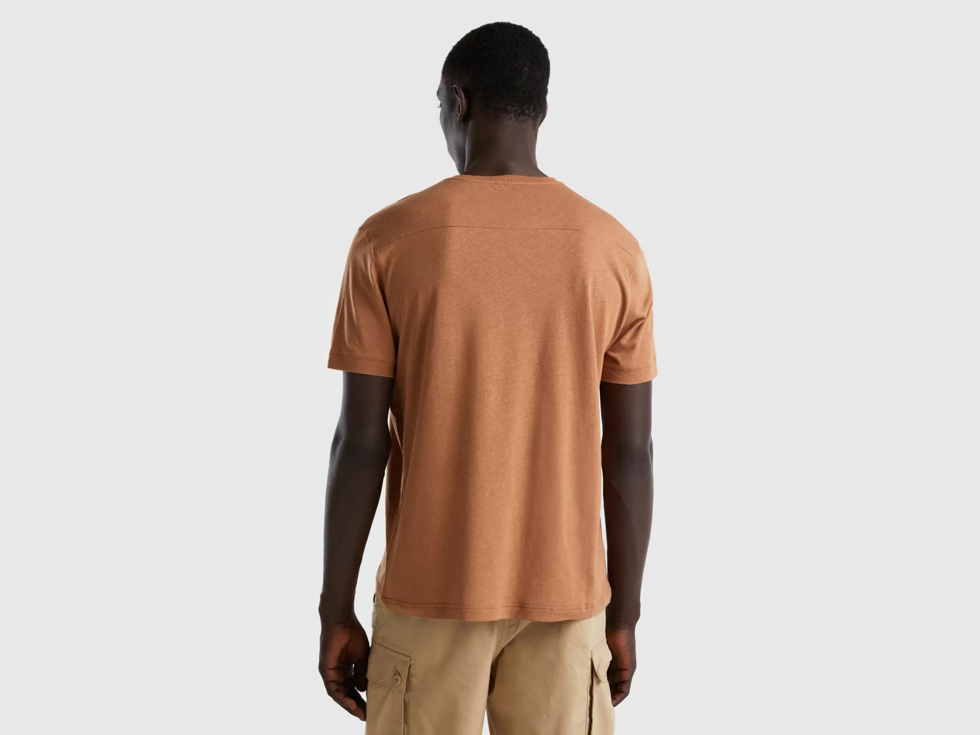 Benetton Camiseta De Lino Mixto Con Bolsillo-Hombre Camisetas