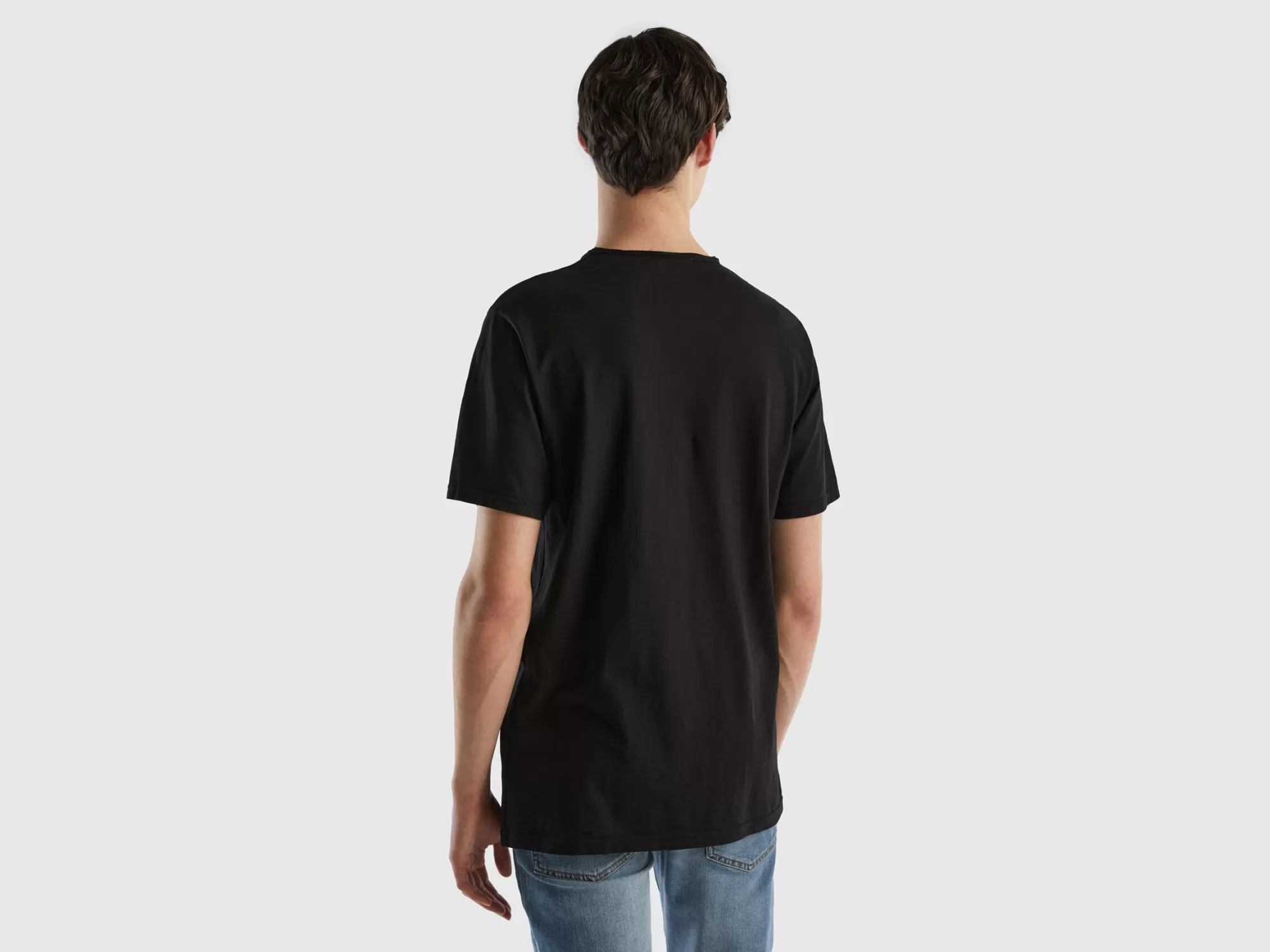 Benetton Camiseta Negra De Algodón Flameado-Hombre Camisetas