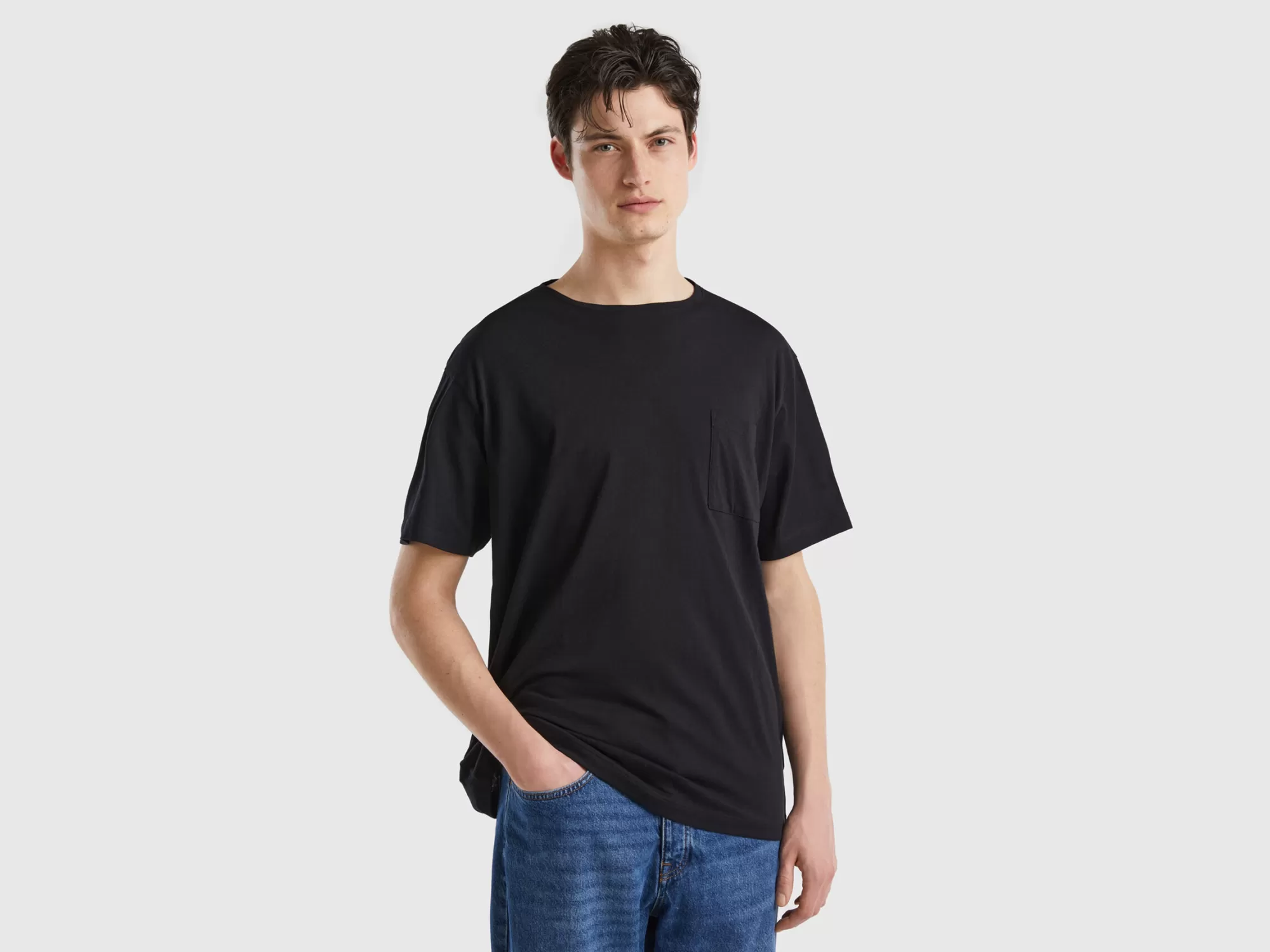 Benetton Camiseta Oversize Con Bolsillo-Hombre Camisetas