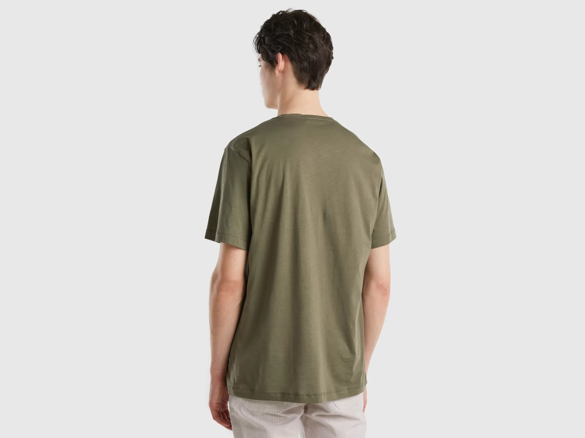 Benetton Camiseta Oversize Con Bolsillo-Hombre Camisetas