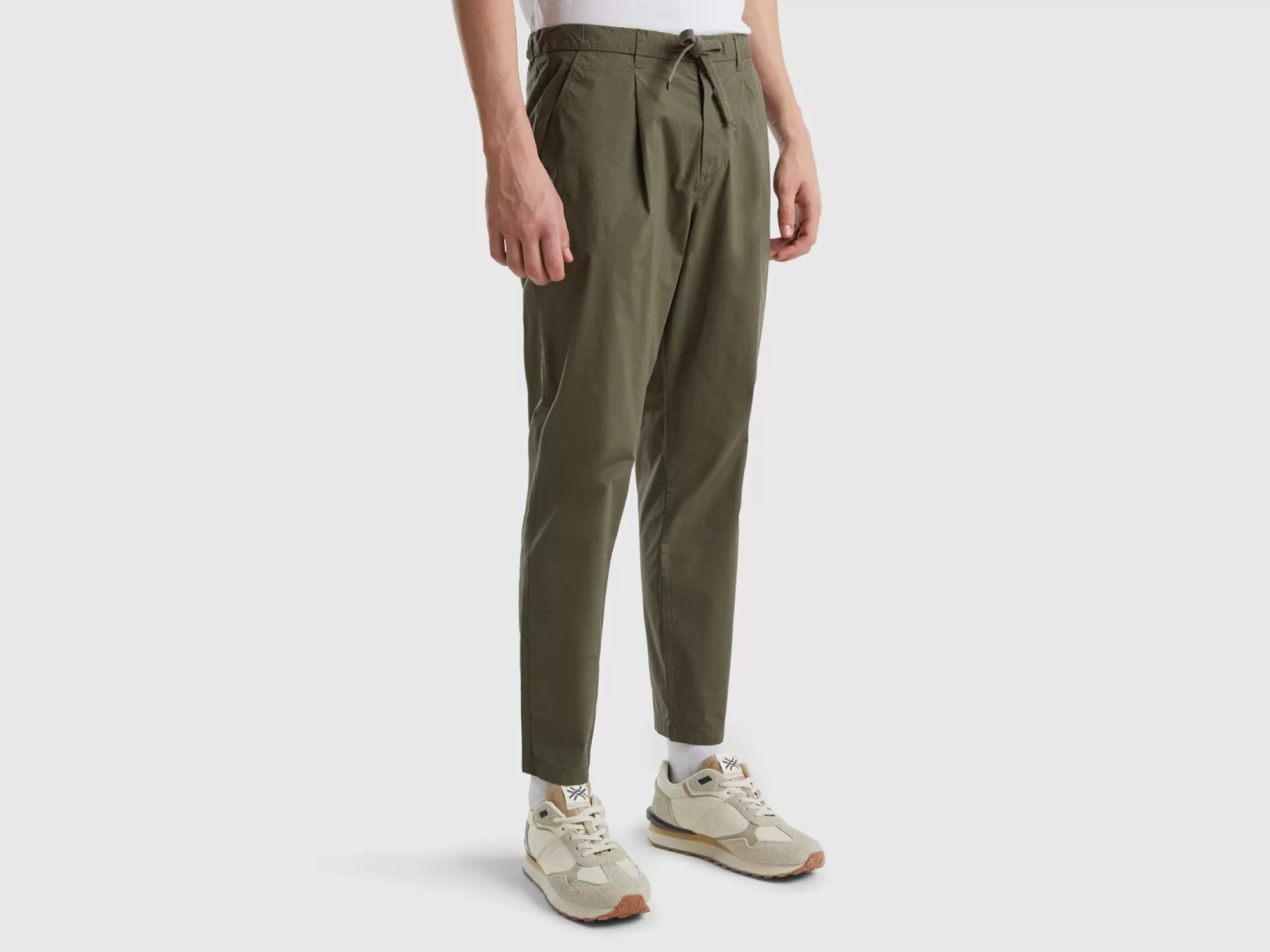 Benetton Chinos De Tela Con Cordon-Hombre Pantalones Y Chinos