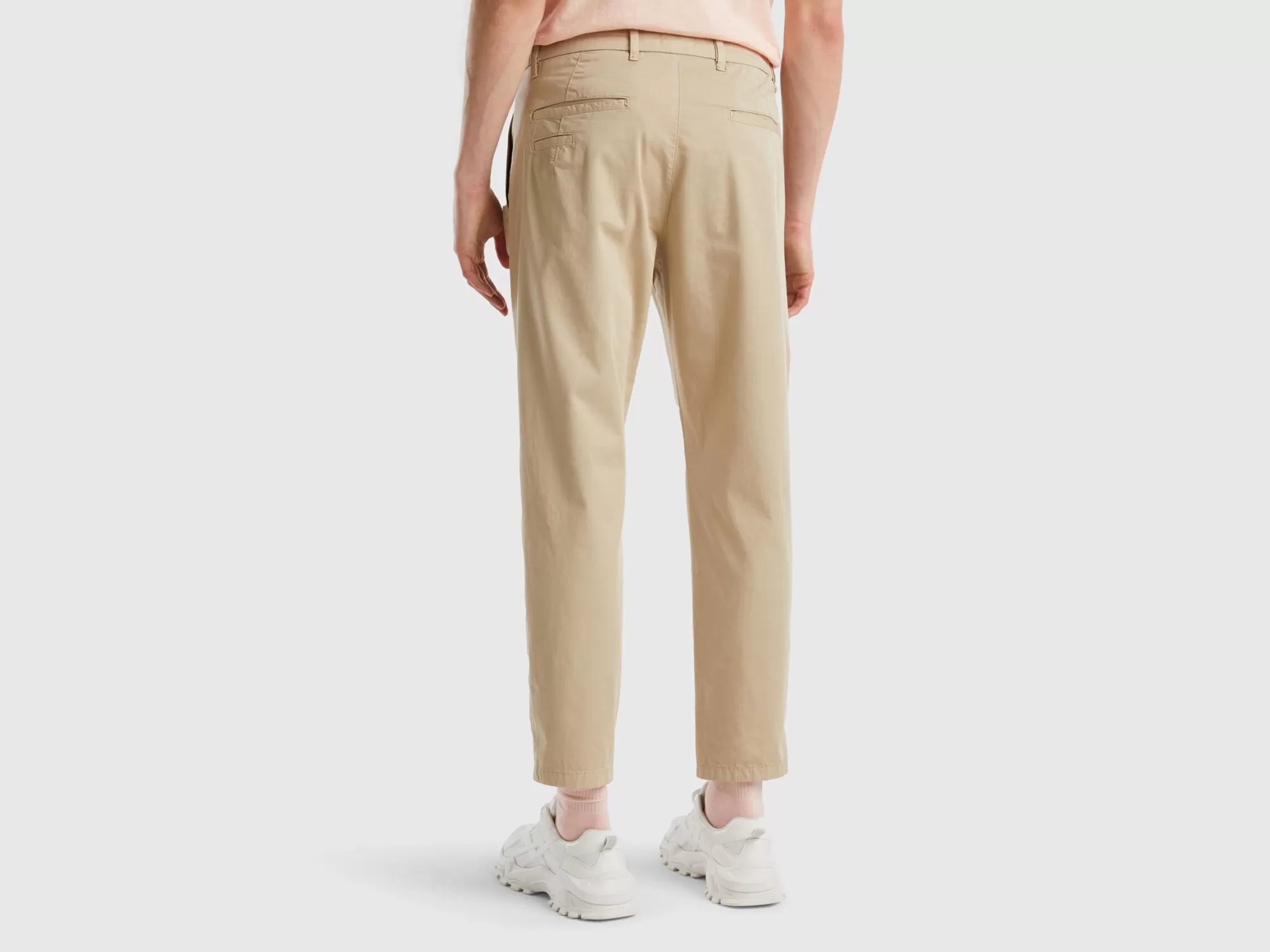 Benetton Chinos Ligeros De Corte Zanahoria-Hombre Pantalones Y Chinos