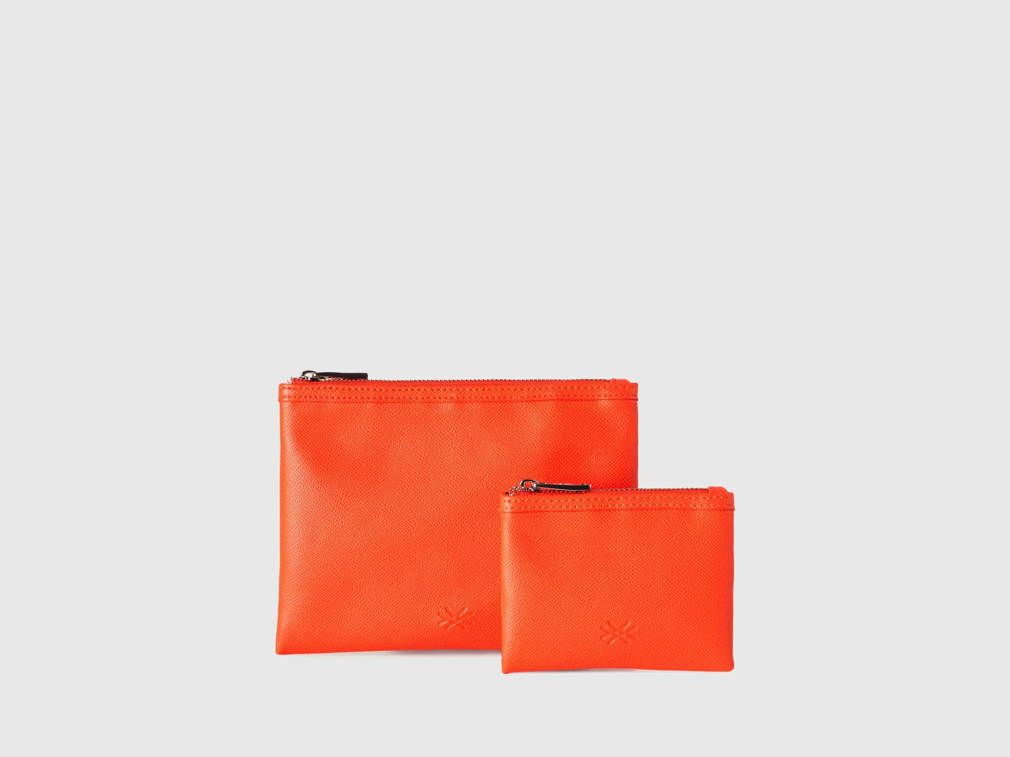 Benetton Dos Bolsos Clutch De Tejido Con Efecto Piel-Mujer Accesorios Y Calzado