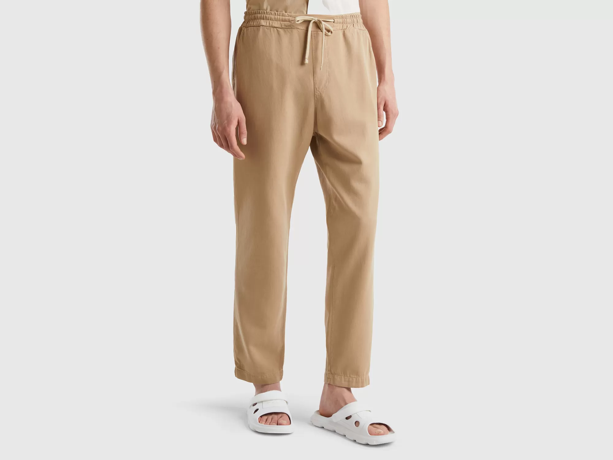 Benetton Joggers Fluidos Con Bolsillos-Hombre Pantalones Y Chinos