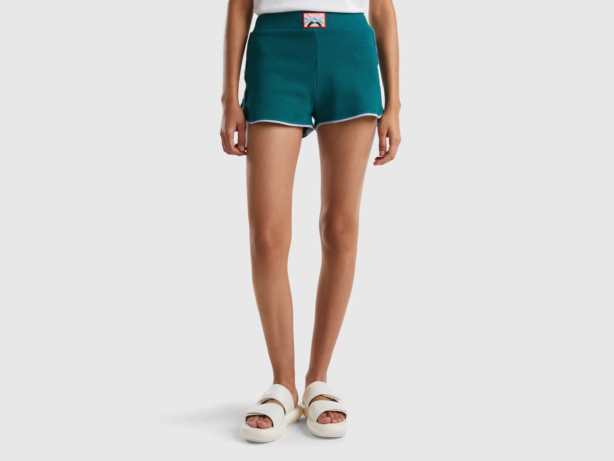 Benetton Pantalon Corto Runnercon Parche De Logo-Mujer Pantalones Y Chinos