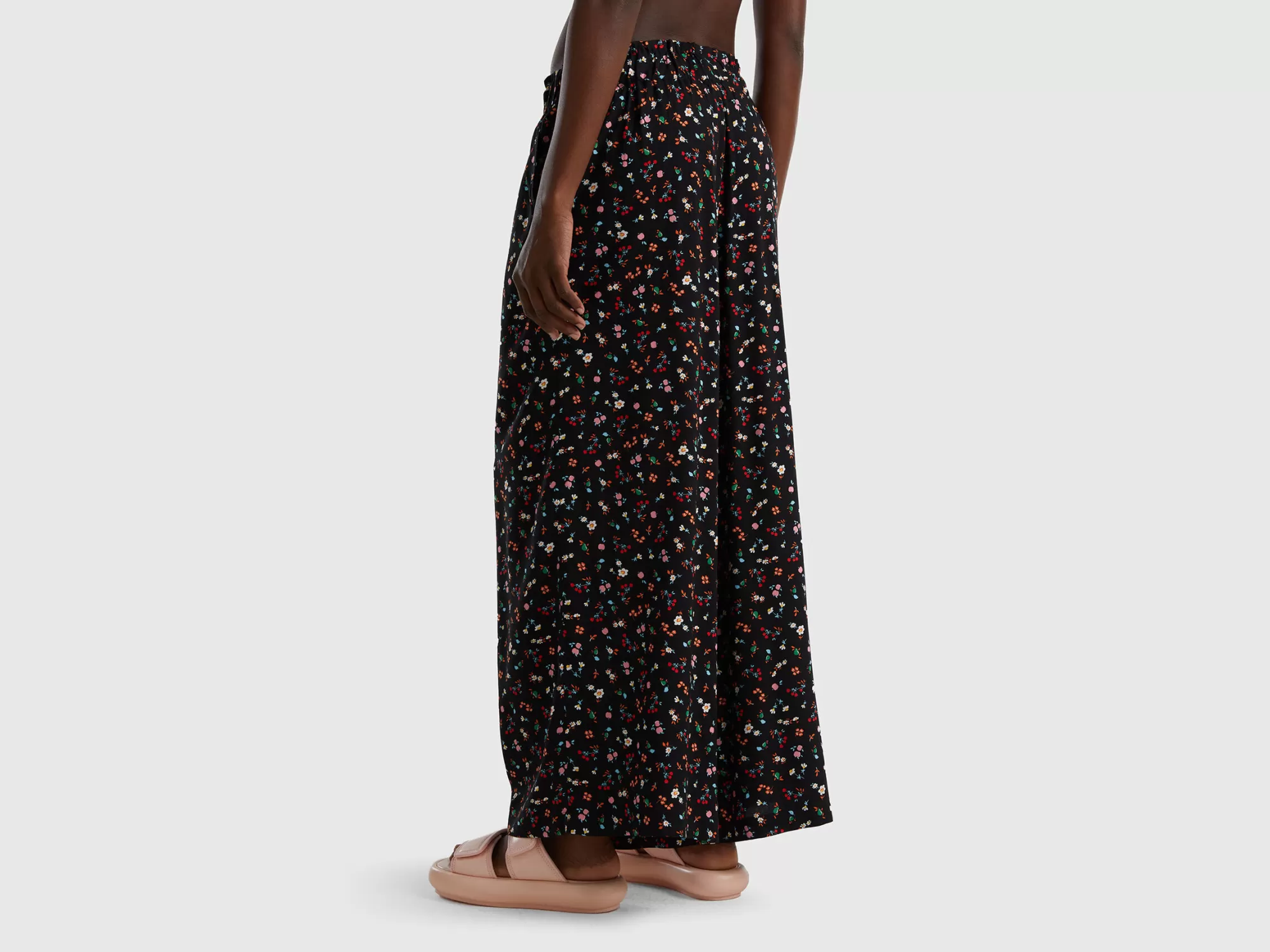 Benetton Pantalon Floral De Viscosa Sostenible-Mujer Banadores Y Ropa De Playa